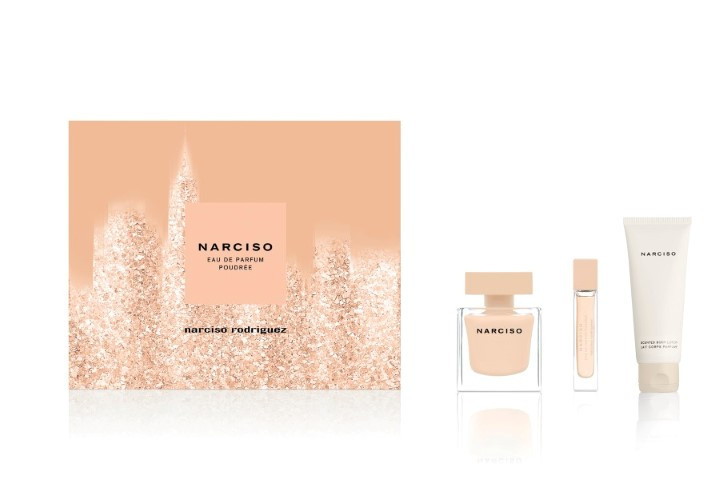 Narciso hikayesi daha feminen ve şehvetli yeni Narciso Poudrée ile devam ediyor.. Narciso'nun simgesel kodlarını taşıyan Narciso Poudrée ismiyle de kadifemsi dokusunu vurguluyor. Bağımlılık yaratan imzasıyla kadife bir cilde dokunuş hissi veriyor..