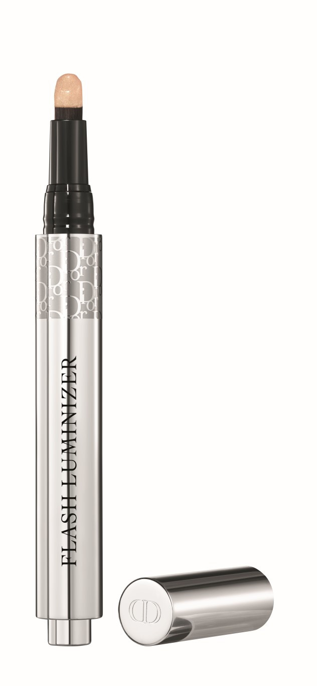 Dior Backstage  Pro Flash Luminizer 500 Kapatıcı 