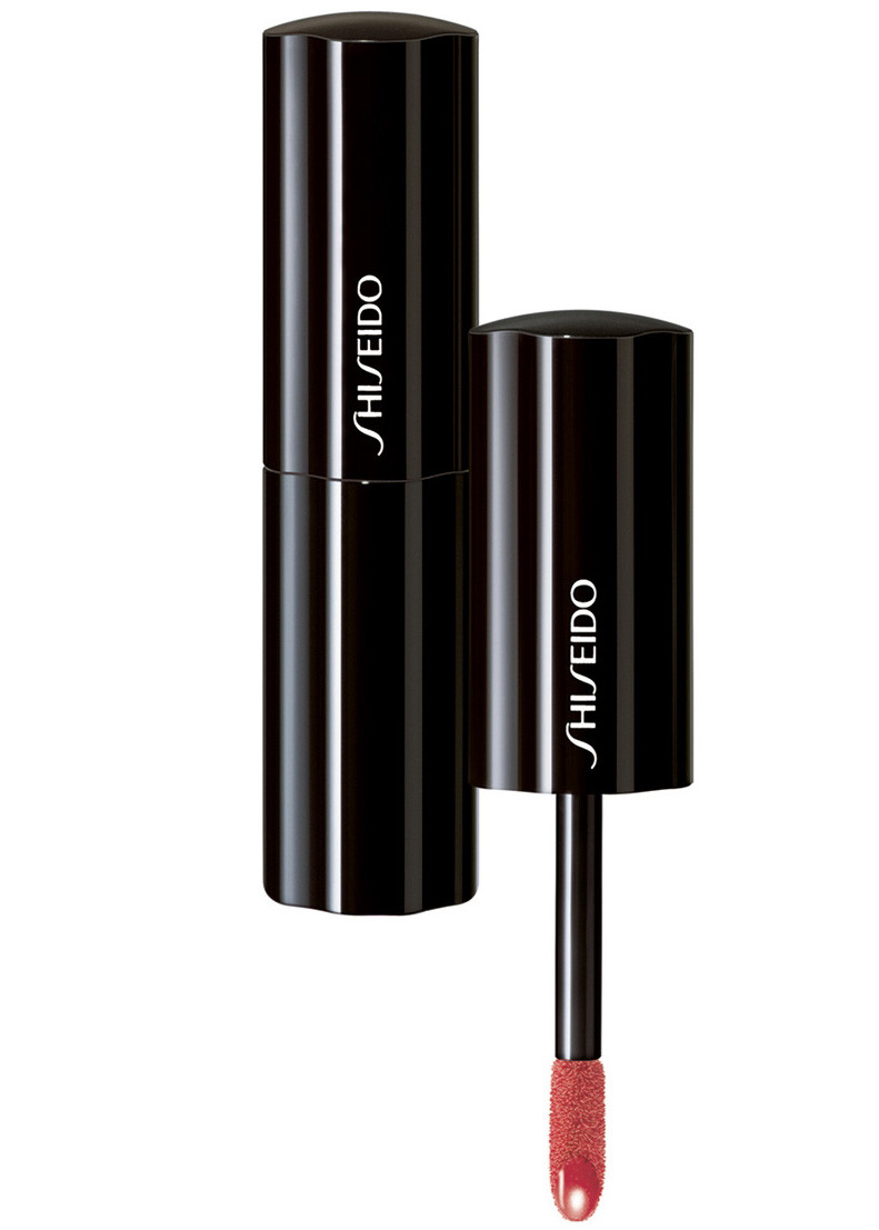 Shiseido Lacquer Rouge RD320