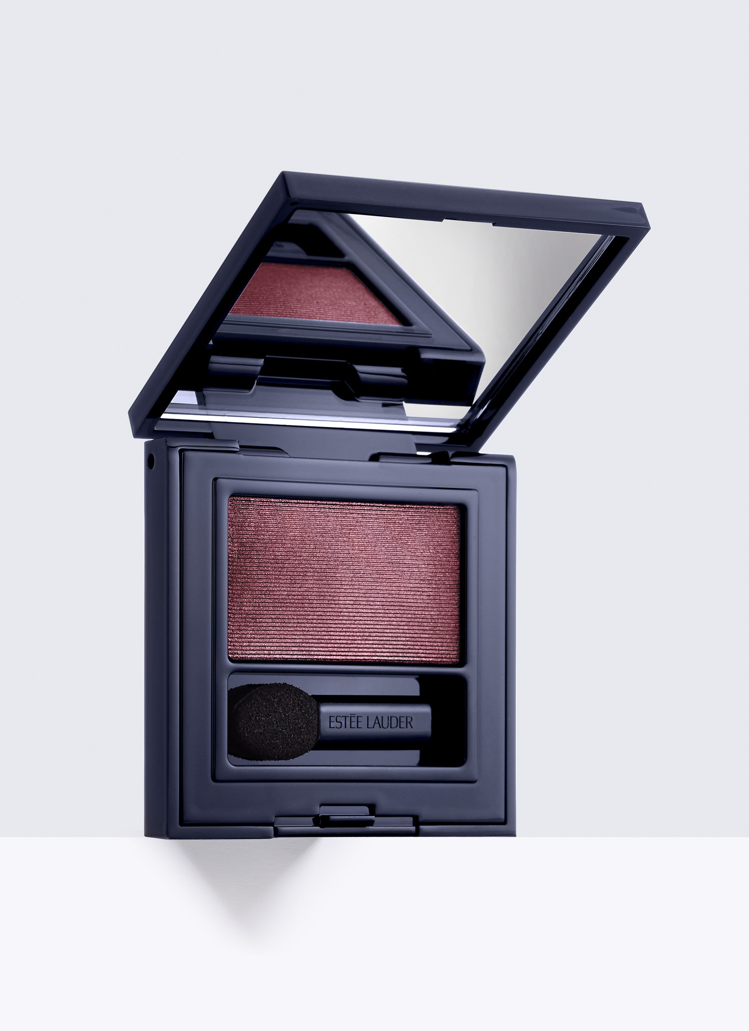 Estee Lauder Pure Color Envy Defining Eyeshadow - Fearless Petal (Brilliant)