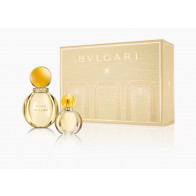 50ML Eau De Parfum + 15ML Miniature Spray 
FEMİNENLİĞE YENİ BİR ÖVGÜ.
Yürekli, bulunmaz, büyüleyici... Goldea kadını; Bulgari’nin göz kamaştırıcı maden ve değerli
taşlarla olan dünyasına giriş yapar. Divalar ve perilerin yanında, sonsuzluğun ve ilhamın be