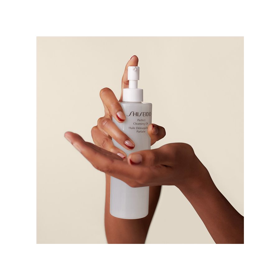 Shiseido Perfect Cleansing Oil 180ML Makyaj Temizleme