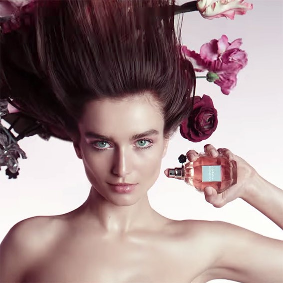 ÇİÇEK BOMBASIYLA SONSUZLUK VAADİ