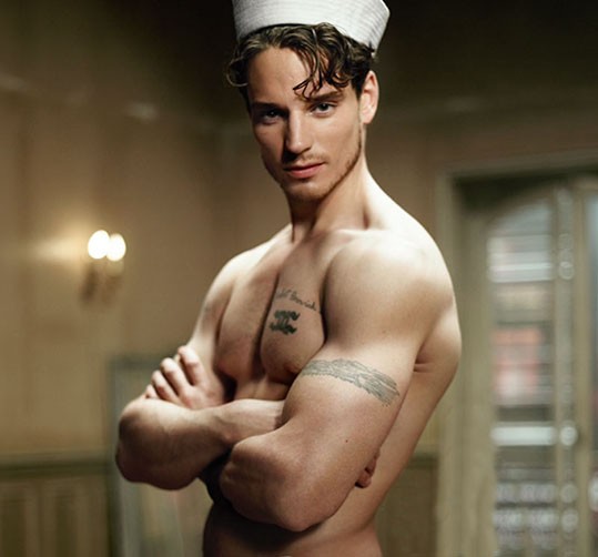 ERKEKSİLİĞİN YENİ İMZASI