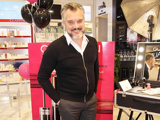  GUERLAIN BAŞ MAKE-UP ARTİSTİ İLE MAKYAJ ÜZERİNE