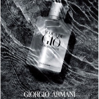 GIORGIO'NUN MENBASINDAN ERKEK KOKUSU