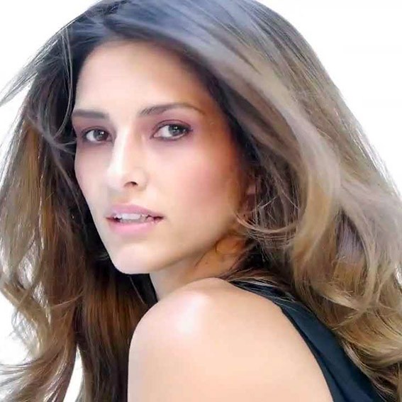 SAÇLARIN LÜKSÜ HAK EDİYOR