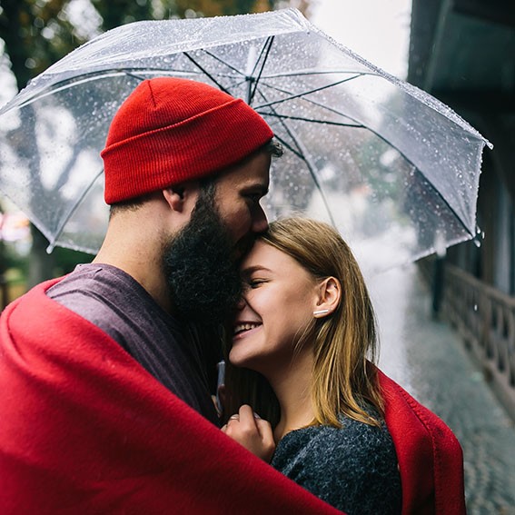 YAĞMUR CİLT İÇİN FAYDALI MI?