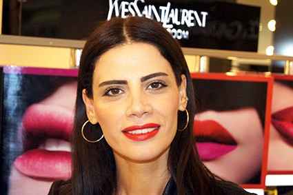 ASİ, ÇILGIN YSL MAKYAJI