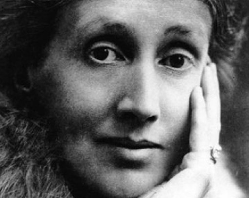 KENDİNE AİT BİR KADIN