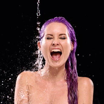 SAÇLARIN KOLAY ŞEKİLLENSİN