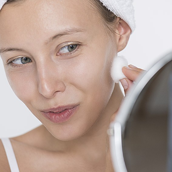 SAÇTAN AYAĞA YAZ SONU BAKIMINI UNUTMA