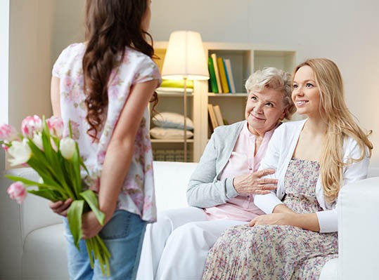 ANNELER GÜNÜ’NÜN HİKAYESİ