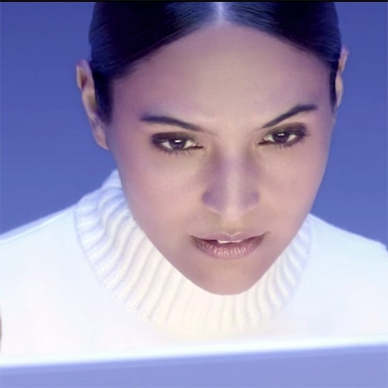 CİLDİN NEMLE KENDİNE GELSİN