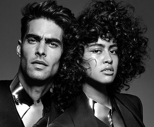 KUAFÖRÜ EVİNE GETİRİYORUZ