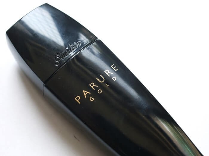 GUERLAIN'DEN ANTI-AGING ÖZELLİKLİ FONDÖTEN