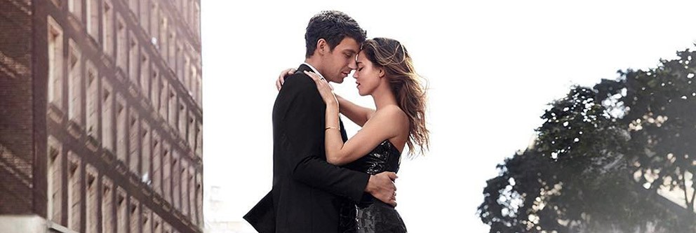 AŞKI VE MÜZİĞİ HER YERDE HİSSET