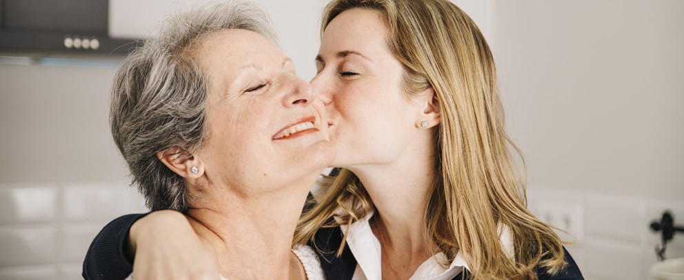 ÖZEL ANNELERE ÖZEL HEDİYE: LUCIA