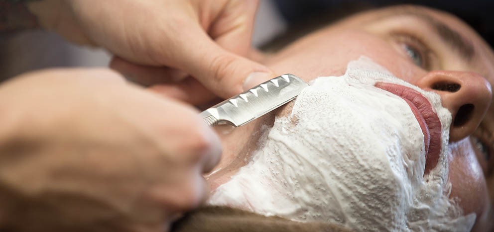 NEDEN AFTER SHAVE KULLANMALIYIZ?