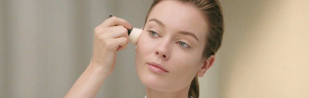 CİLDİN DAHA AYDINLIK DAHA BRONZ